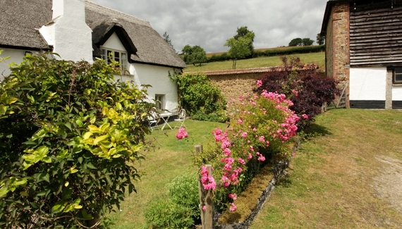 Brook Farmhouse - Gallery