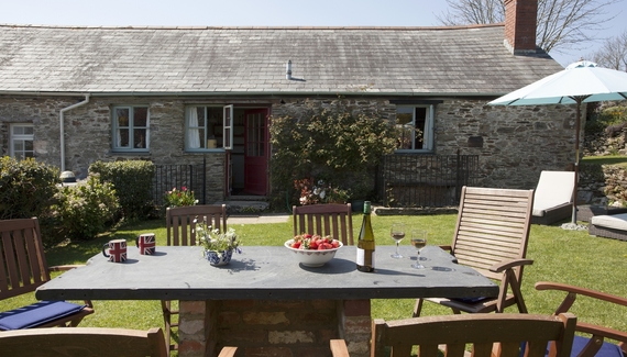 Geoff's Barn at Treworgey - Gallery