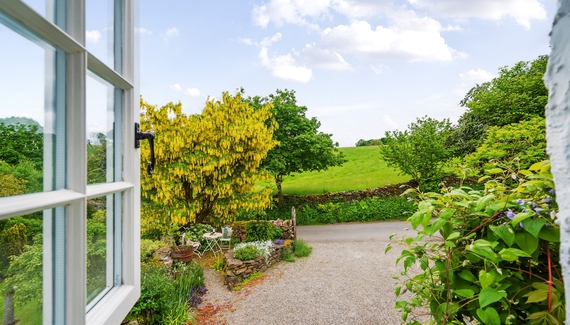 Crumble Cottage - Gallery