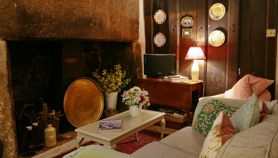 Brook Farmhouse - Gallery