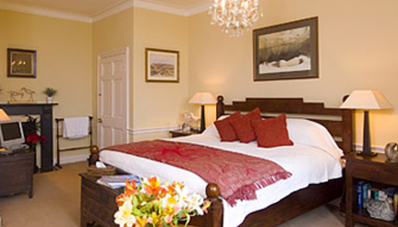 Burnville House - gallery