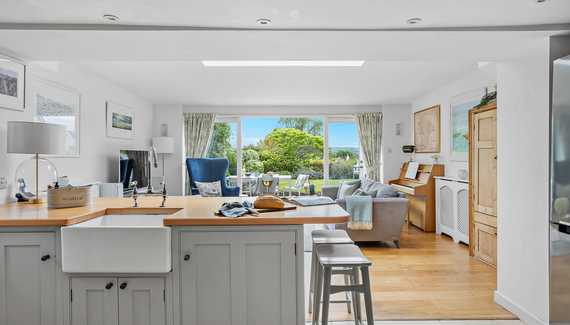 Cheyne Cottage - Gallery