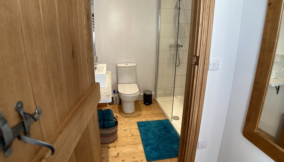 Frizenham Farmhouse B&B - Gallery
