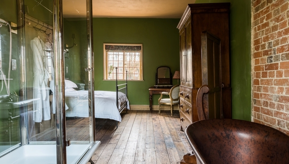 Grooms Cottage - Gallery
