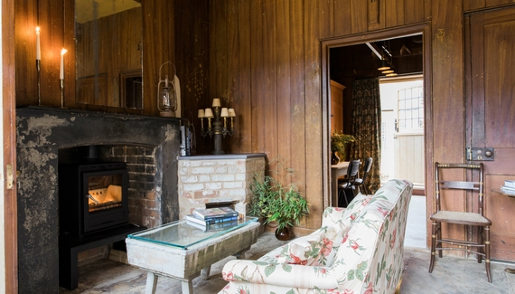 Grooms Cottage - Gallery