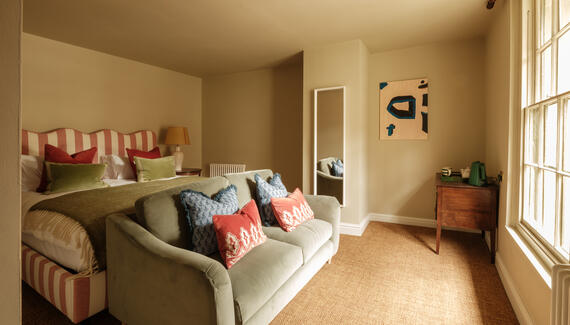 The Fleur de Lys - Gallery