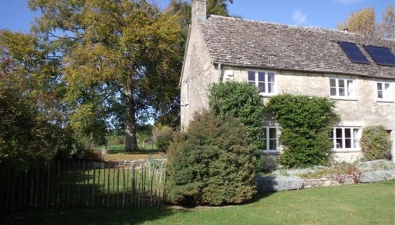 Abbey Home Farm: Lower Wiggold Cottage - Gallery