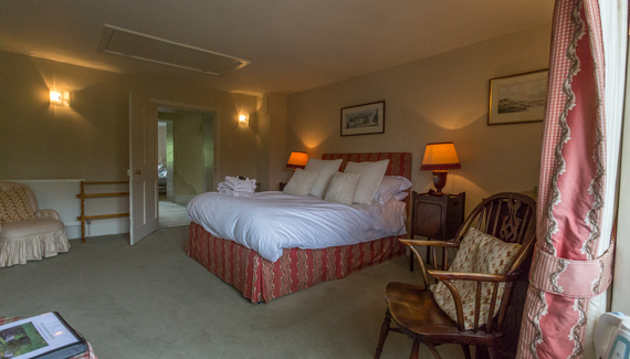 Aylworth Manor - gallery