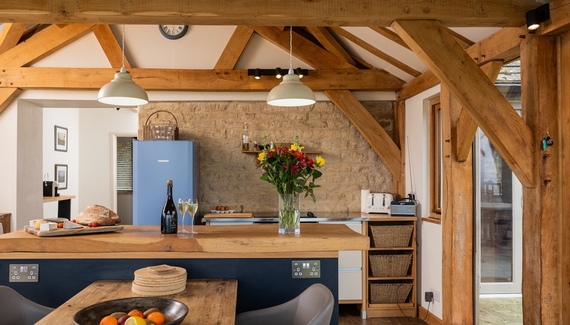 Dryhill Vineyard Cottage - Gallery