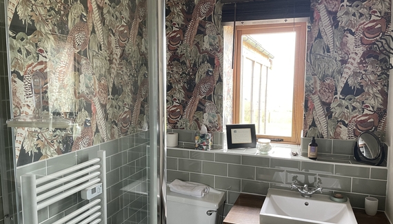 Dryhill Vineyard Cottage - Gallery
