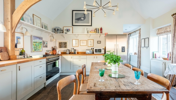 Gins Barn - Gallery