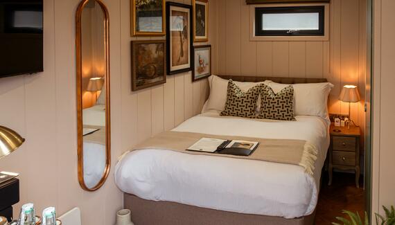 High Corner Inn - Gallery