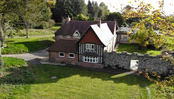 Lake House Cottage - Gallery