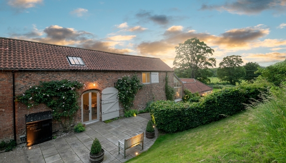 Marris Barn and The Wagon Shed - Gallery
