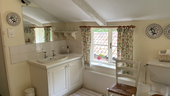Laundry Cottage - Gallery