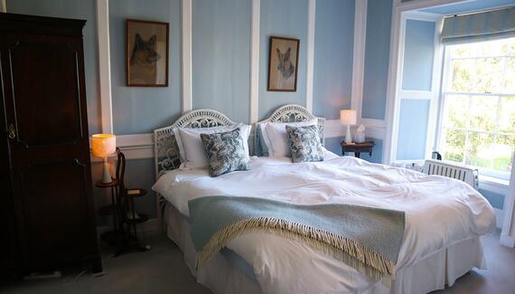 Fyfield Manor - Gallery