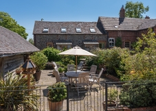 Middle Farm & Cottages - Daisy’s Place