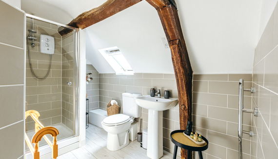 The Pheasant Apartment - Gallery