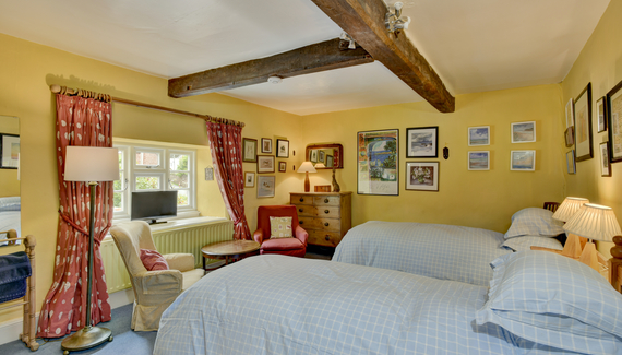 Bashfords Farmhouse - Gallery