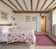 Court Farm Barn - Gallery - picture 