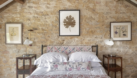 Court Farm Barn - Gallery