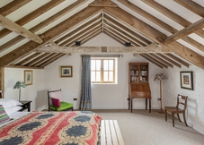 Court Farm Barn