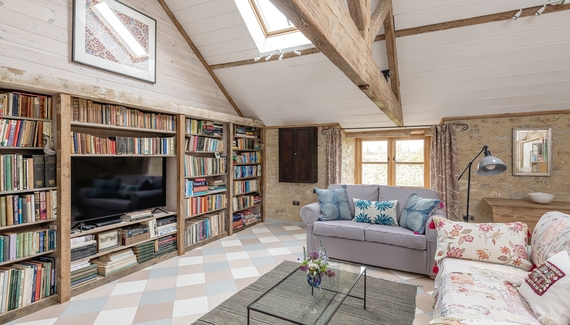 Court Farm Barn - Gallery