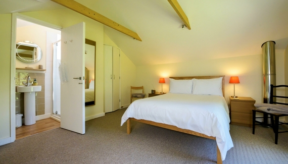 Holmwood Coach House - gallery