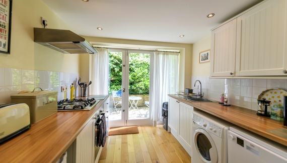 Holmwood Coach House - gallery