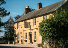 The Queen's Arms