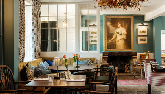The Queen's Arms - Gallery