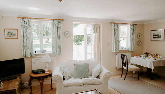 Willow Tree Cottage - Gallery