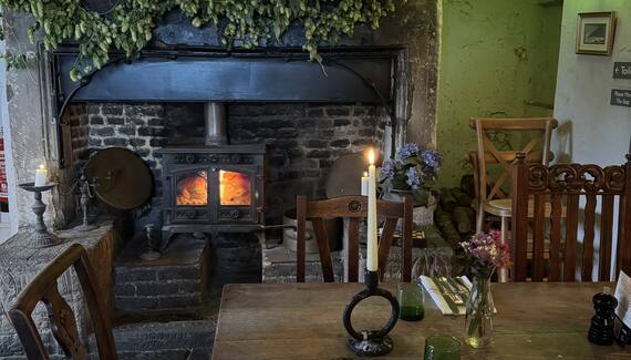 Botley Hill Farmhouse - Gallery