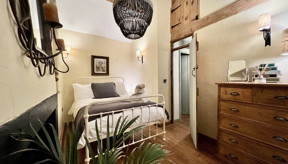 Hideaway Cottage - Gallery