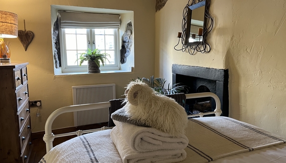 Hideaway Cottage - Gallery