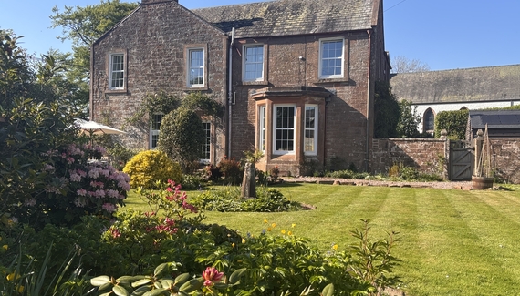 Applegarth House - Gallery