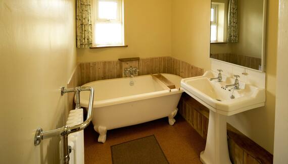 Longshot Cottage - Gallery