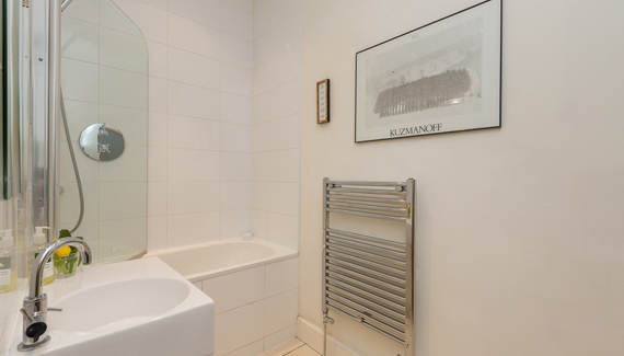 St Stephen Street Apartment - Gallery
