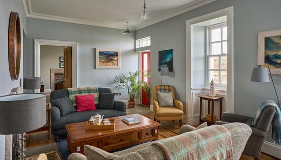 Eilean Sionnach Lighthouse Cottage - Gallery