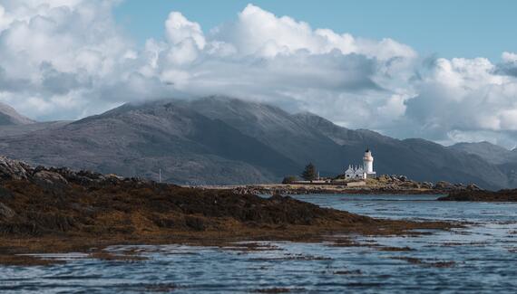 Eilean Sionnach Lighthouse Cottage - Gallery