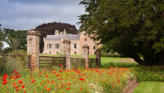 Bemersyde House - Gallery