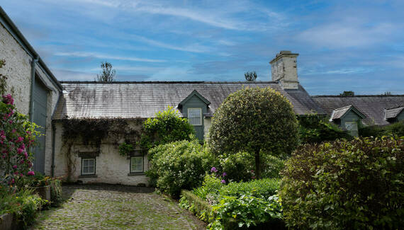 Llwynwermod Estate - Gatekeepers Cottage - Gallery