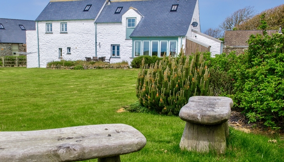Carreg Wen - Gallery