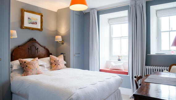 The Manor Town House - gallery