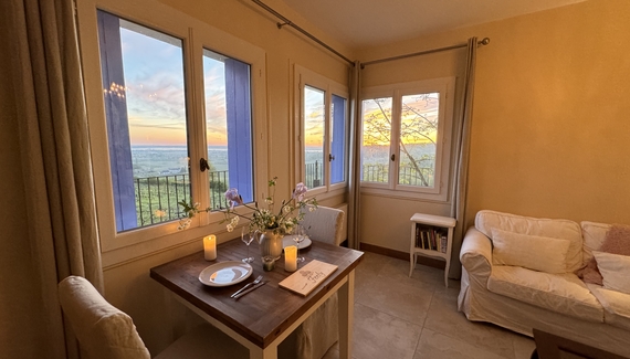 The Wine Cottage - Gallery