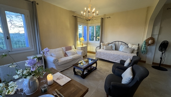 The Wine Cottage - Gallery