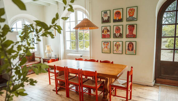 Le Beau Pierre - Gallery
