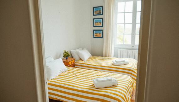 Le Beau Pierre - Gallery