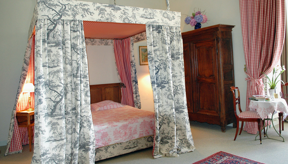 Château Royal de Saint-Saturnin - Gallery