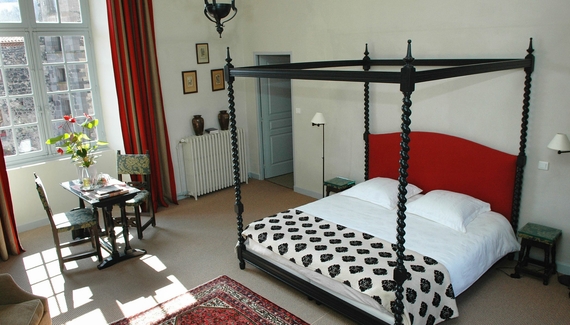 Château Royal de Saint-Saturnin - Gallery